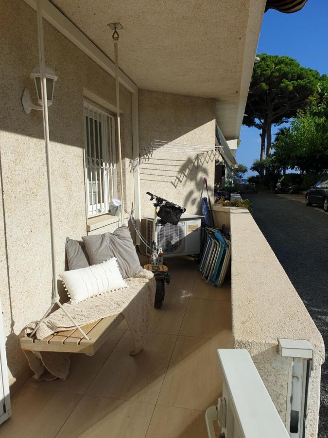 Apartamento 1ª Linea De Mar Cambrils Vilafortuny Экстерьер фото